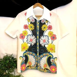 Groovy unisex vintage 1960’s polyester floral shirt